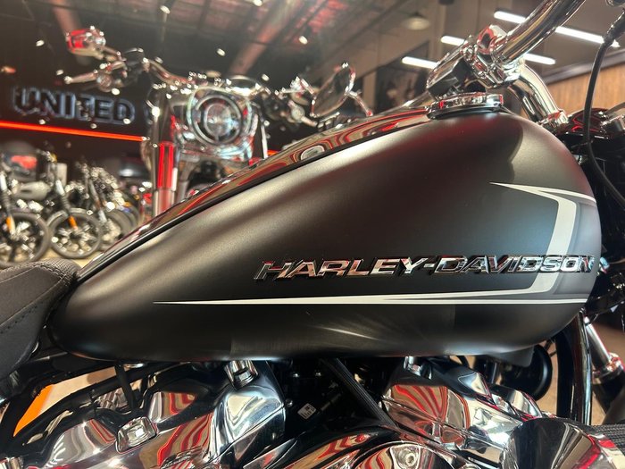 2023 Harley-Davidson Breakout 117 (FXBR) Softail Black