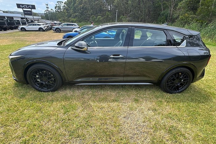 2025 Kia K4 GT-Line
