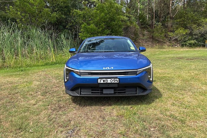 2025 Kia K4 Sport CL4m MY26 Wave Blue (WVB)
