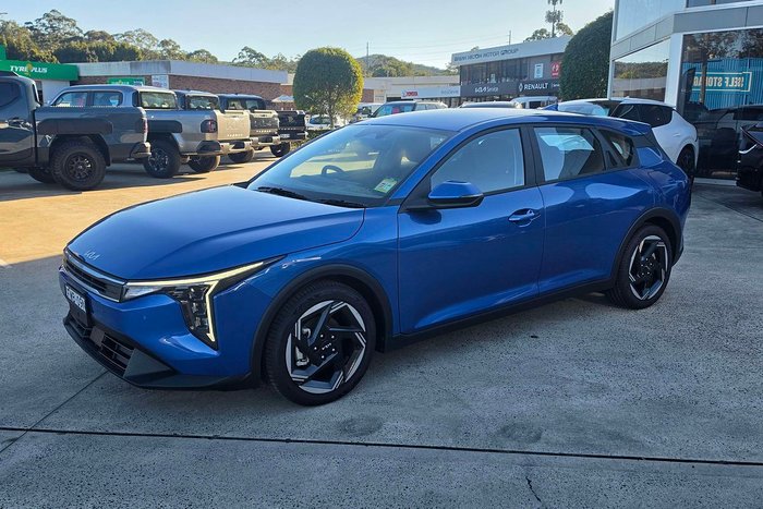 2025 Kia K4 Sport
