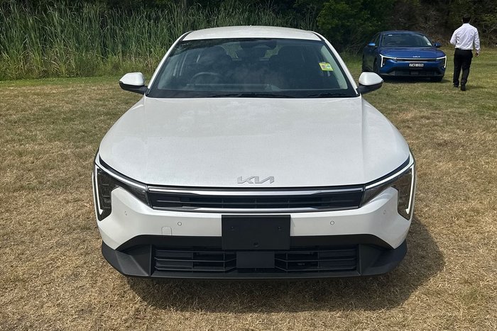 2025 Kia K4 S