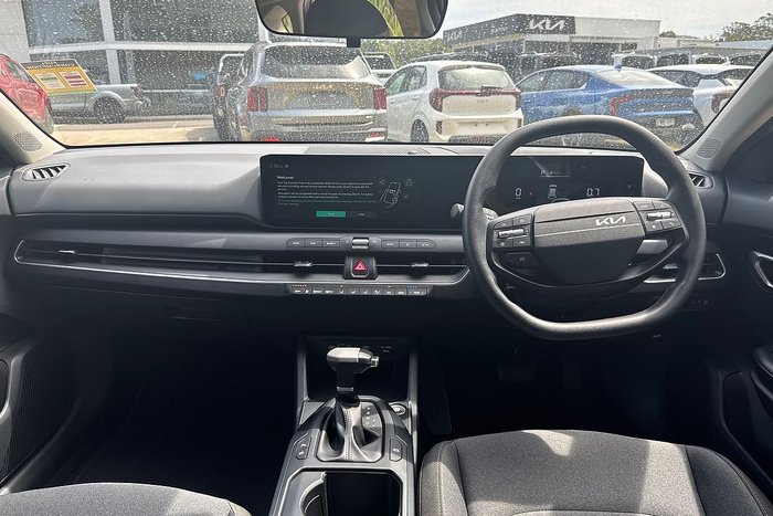 2025 Kia K4 S