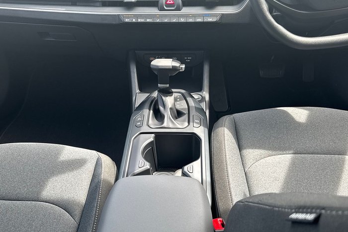 2025 Kia K4 S