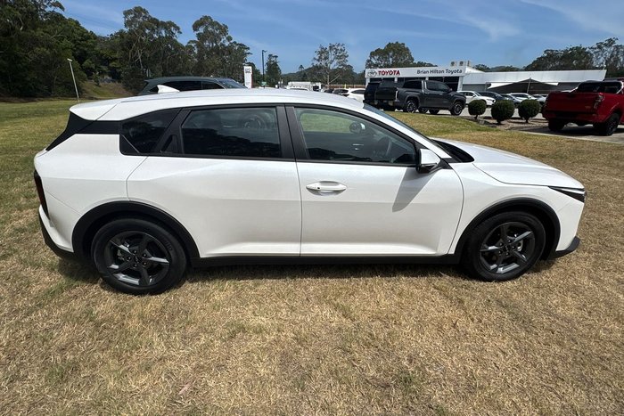 2025 Kia K4 S