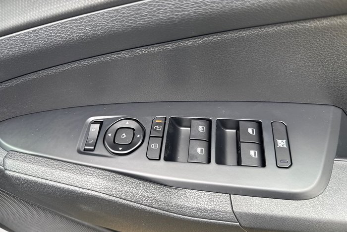 2025 Kia Sportage HEV SX