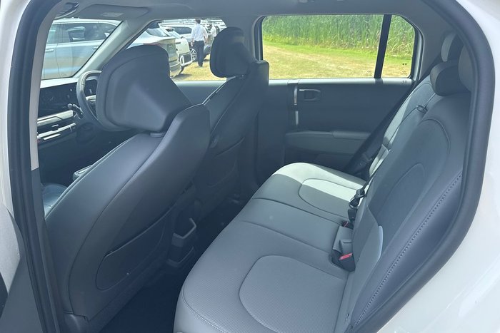 2025 Kia EV3 Earth Long Range SV MY25 Snow White Pearl (SWP)