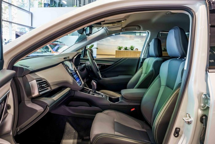 2025 Subaru Outback AWD Sport XT