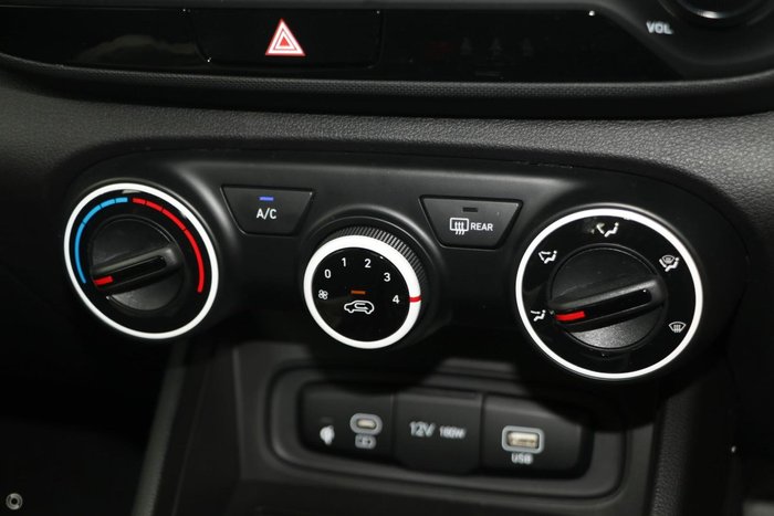 2025 Hyundai Venue Active