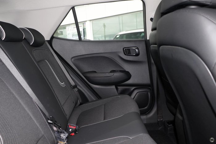 2025 Hyundai Venue Active