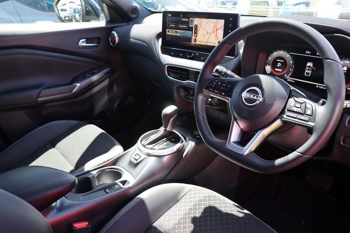 2024 Nissan JUKE ST-L