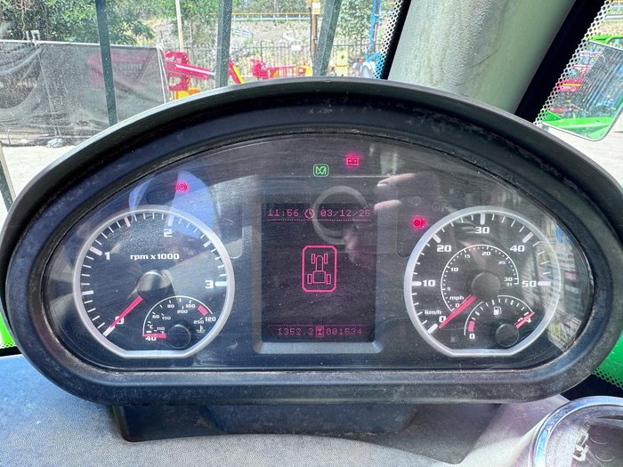 2022 Merlo P27.6 Auplus