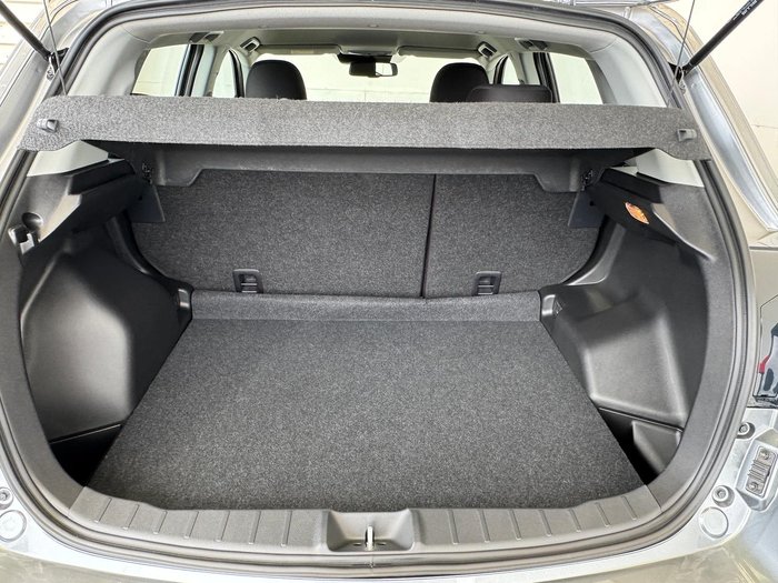 2024 Mitsubishi ASX ES