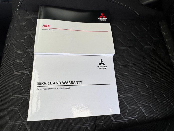 2024 Mitsubishi ASX ES