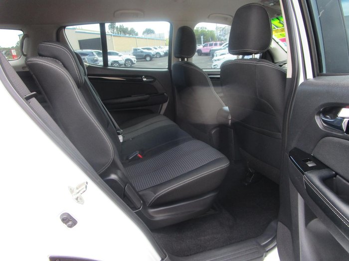 2019 Isuzu MU-X LS-M