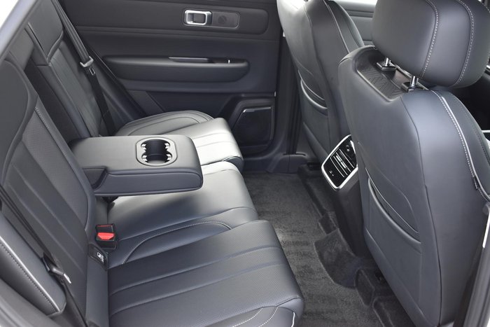 2025 Jaecoo J7 SHS Track