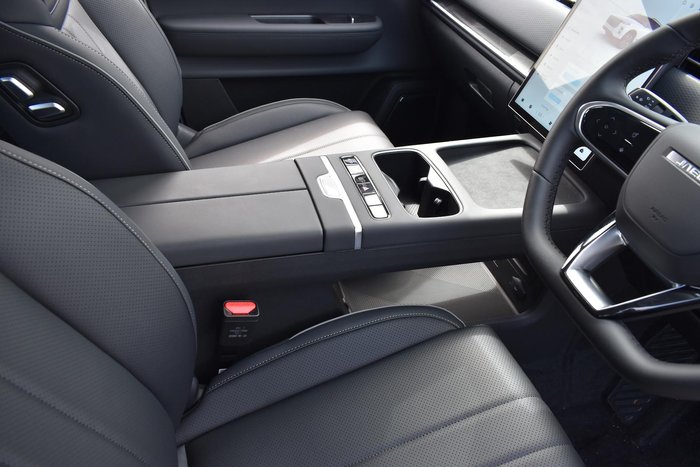 2025 Jaecoo J7 SHS Track