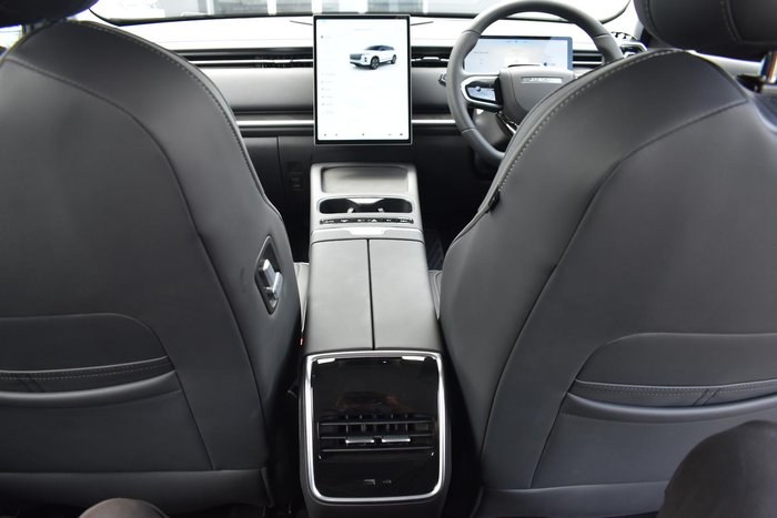 2025 Jaecoo J7 SHS Track