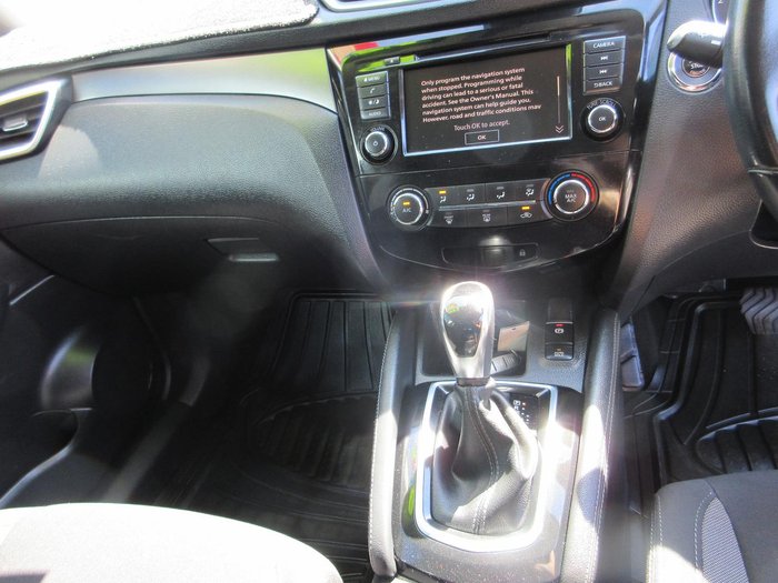 2020 Nissan QASHQAI ST