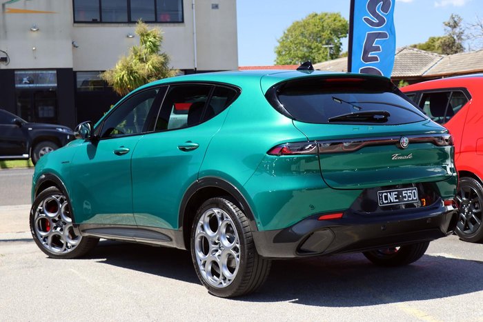 2023 Alfa Romeo Tonale Veloce MY22 Montreal Green