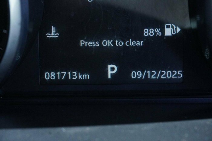 2017 Land Rover Discovery TD6 SE