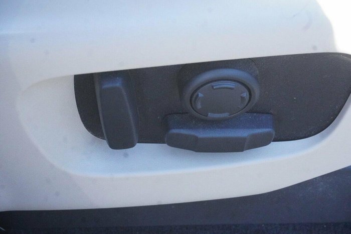 2017 Land Rover Discovery TD6 SE