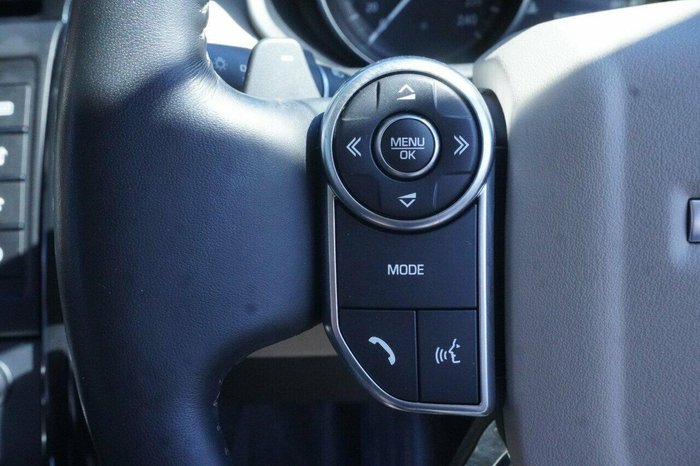 2017 Land Rover Discovery TD6 SE