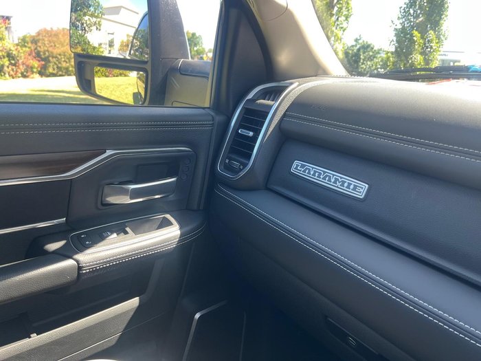 2024 RAM 2500 Laramie Rambox