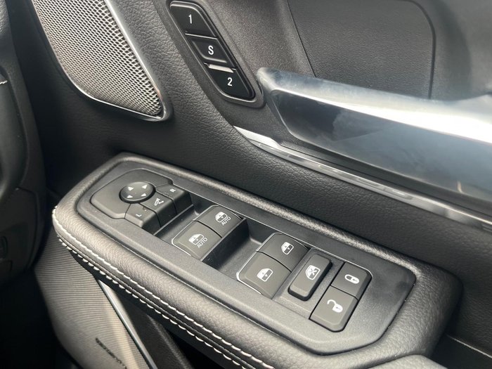 2025 RAM 1500 Laramie Sport Hurricane SO RamBox