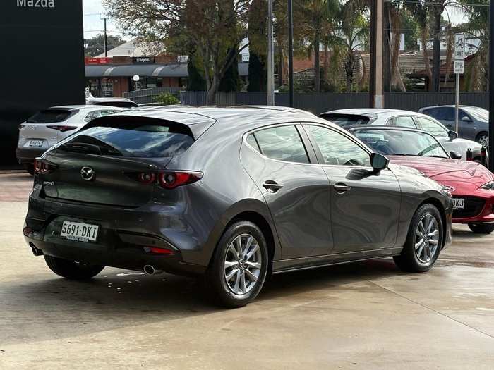 2025 Mazda 3 G20 Pure