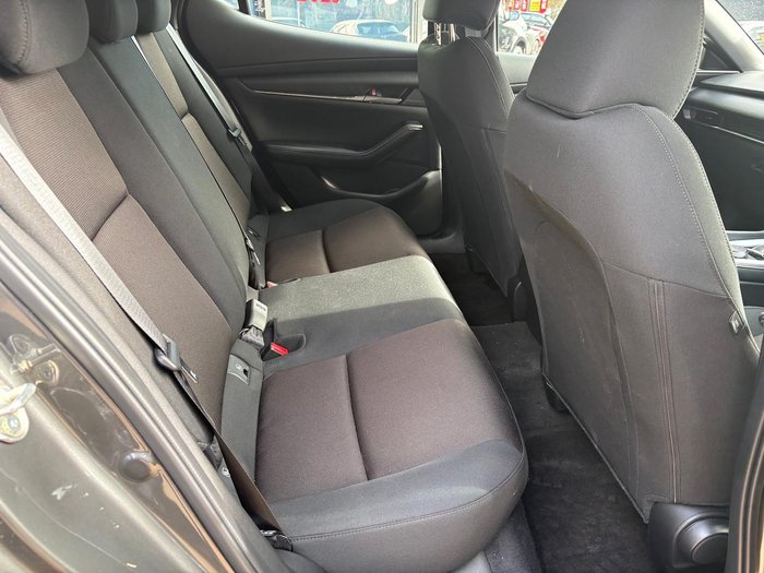 2025 Mazda 3 G20 Pure