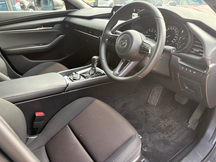 2025 Mazda 3 G20 Pure