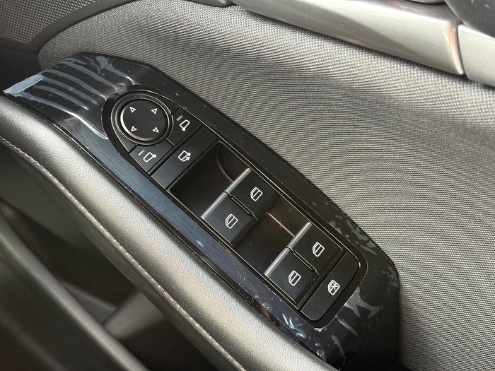 2025 Mazda 3 G20 Pure