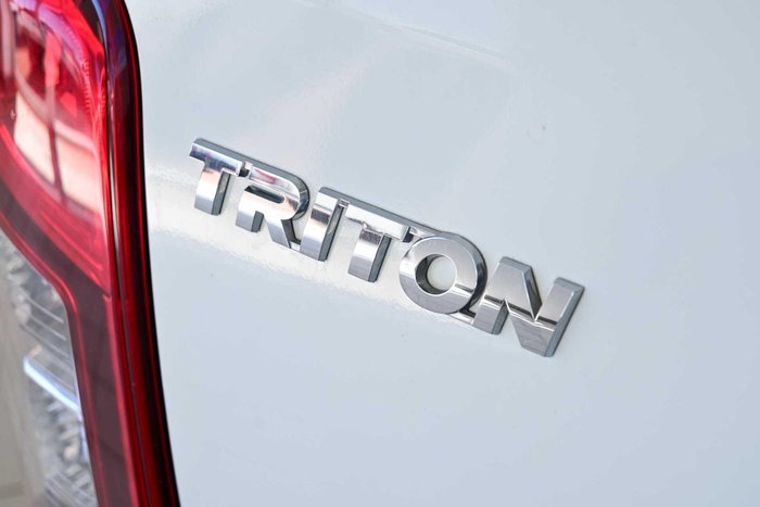 2021 Mitsubishi Triton GLX