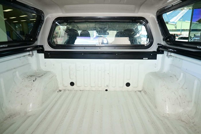 2021 Mitsubishi Triton GLX