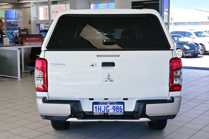 2021 Mitsubishi Triton GLX