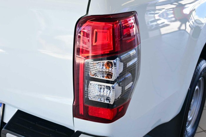 2021 Mitsubishi Triton GLX