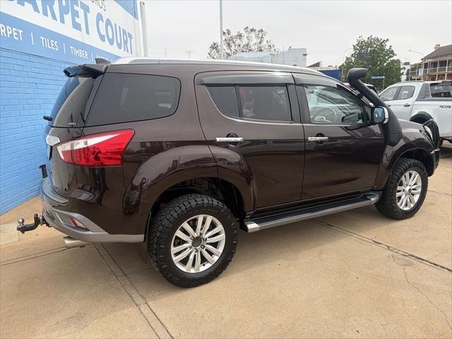 2017 Isuzu MU-X LS-T