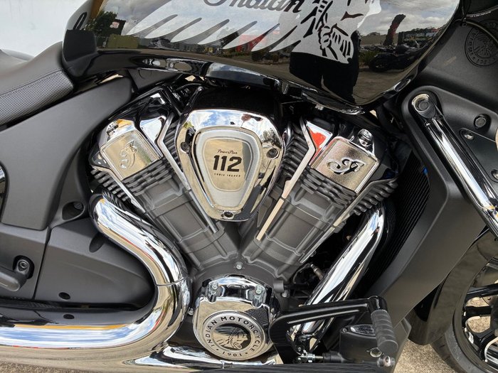 2025 Indian 2025 Indian 1900CC Chieftain PowerPlus Limited 11 BLACK METALLIC