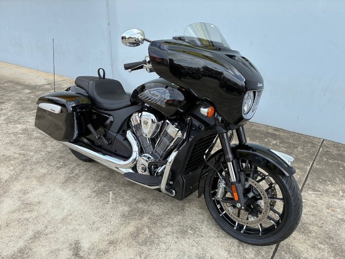2025 Indian 2025 Indian 1900CC Chieftain PowerPlus Limited 11 BLACK METALLIC