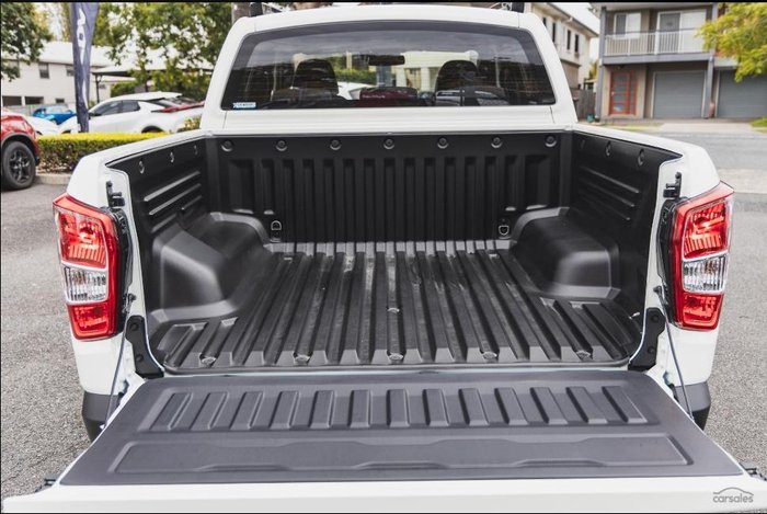 2025 KGM Musso Advance