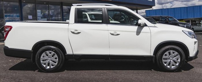 2025 KGM Musso ELX