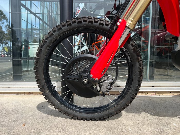 2025 Honda CRF450RL RED