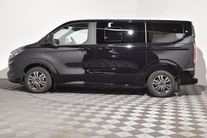 2024 Ford Tourneo Titanium X