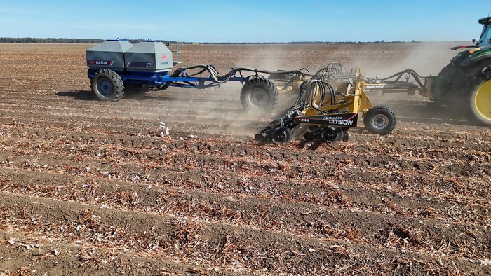 0 SERAFIN ULTISOW STPL ROW CROP SINGLE DISC SEEDER YELLOW