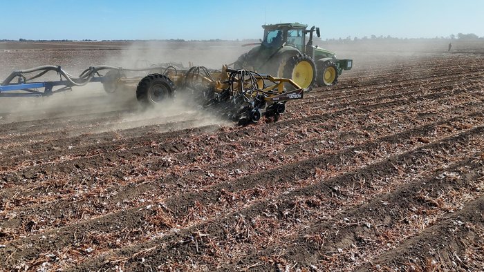 0 SERAFIN ULTISOW STPL ROW CROP SINGLE DISC SEEDER YELLOW