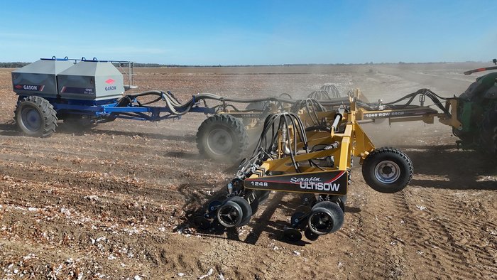 0 SERAFIN ULTISOW STPL ROW CROP SINGLE DISC SEEDER YELLOW