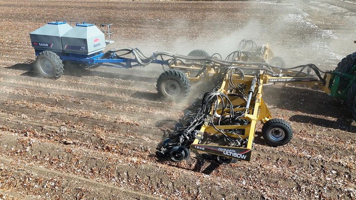 0 SERAFIN ULTISOW STPL ROW CROP SINGLE DISC SEEDER YELLOW