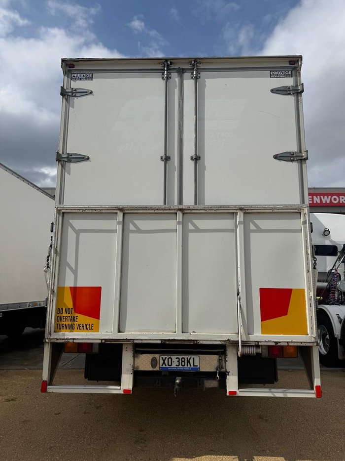 2022 mitsuishi Fuso 12/27 12/14/27