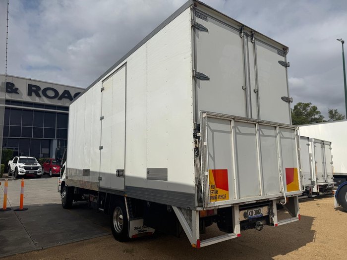 2022 mitsuishi Fuso 12/27 12/14/27