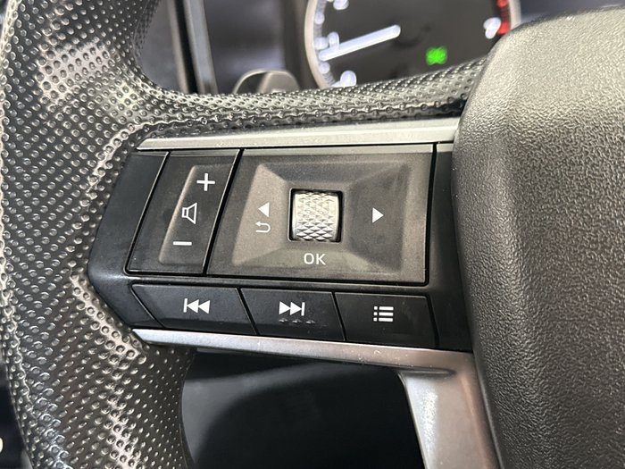 2024 Mitsubishi Outlander ES